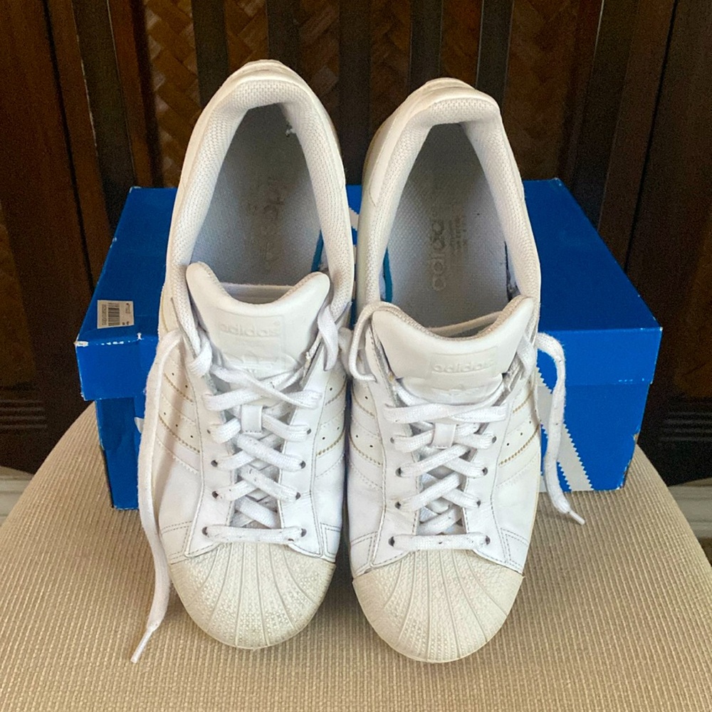 ADIDAS - SuperStars 10M